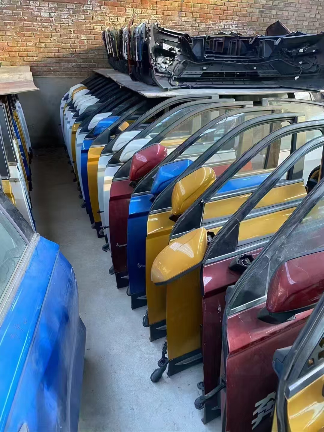 Our dismantled car p